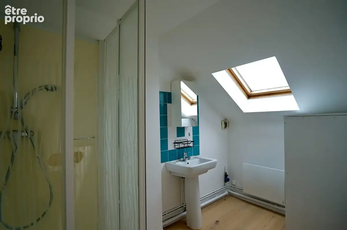 Appartement 41 m² à Lille  - photo 4