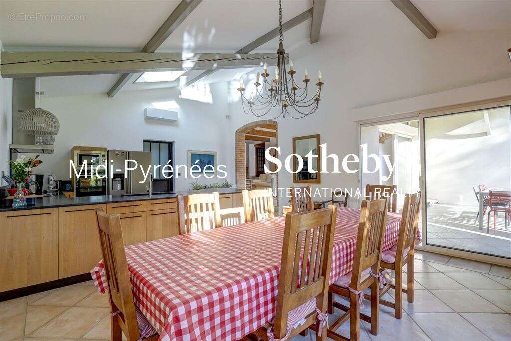 Maison à L&#039;ISLE-JOURDAIN