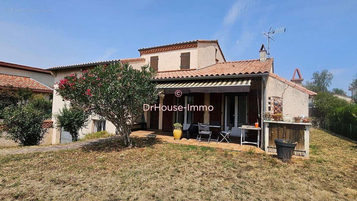 Maison 114 m² à Aucamville  - photo 2