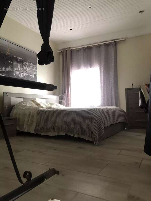 Maison à PENNAUTIER