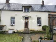 Maison à SAINT-ULPHACE