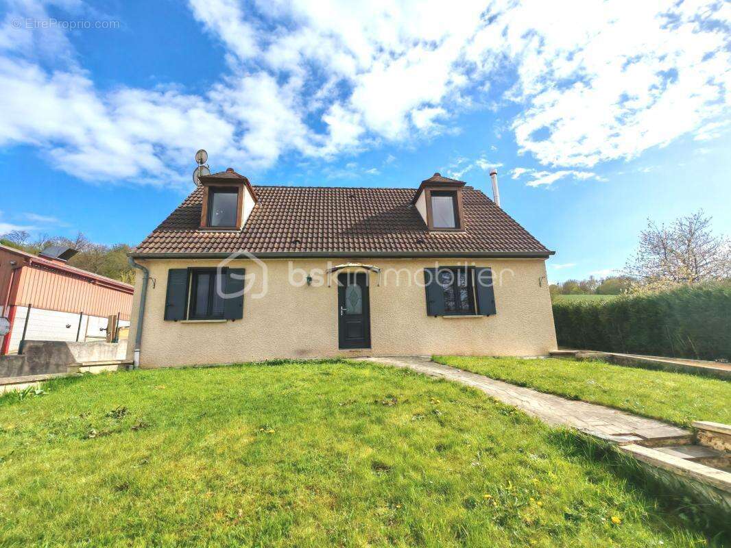 Maison à SAACY-SUR-MARNE