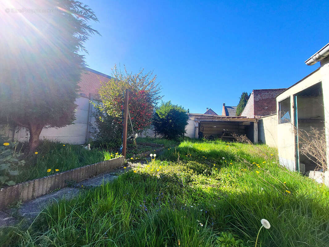 Maison à BEAUVOIS-EN-CAMBRESIS