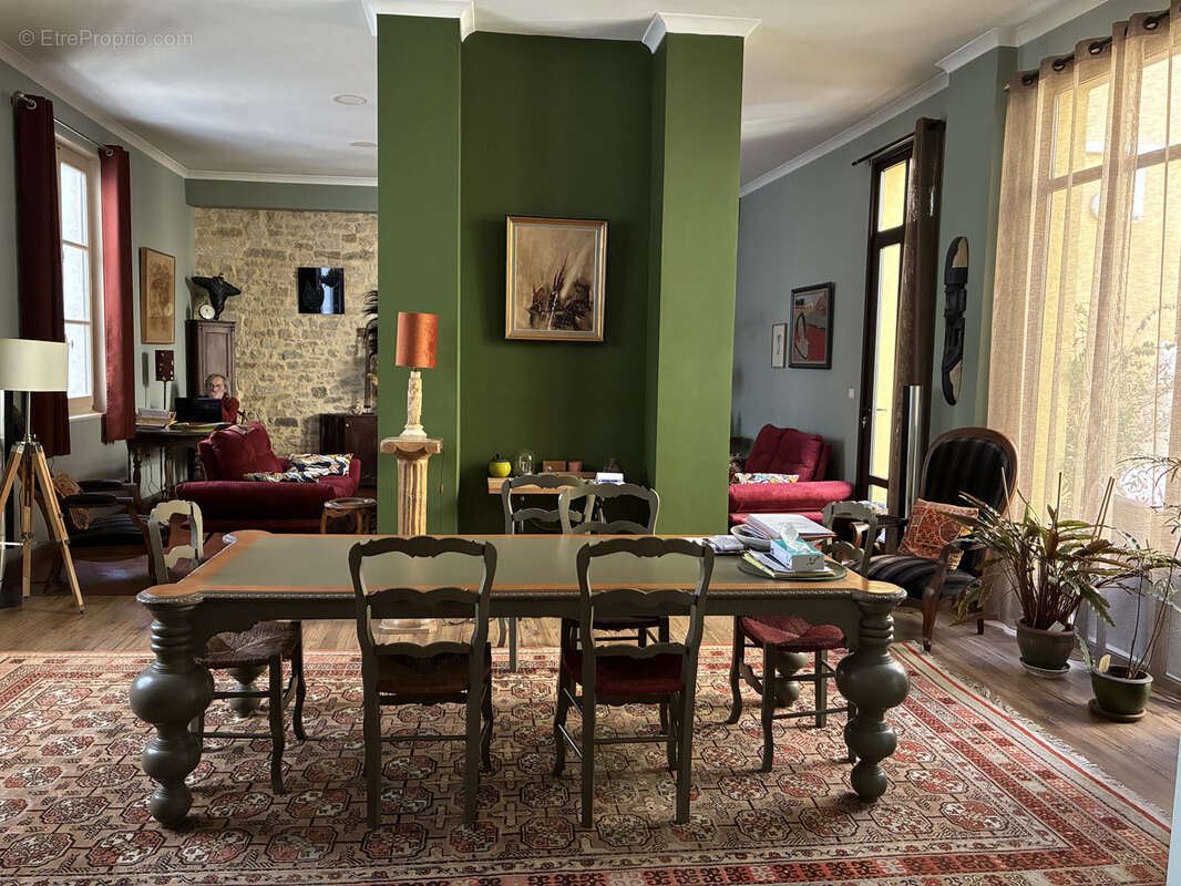 Appartement à NIMES