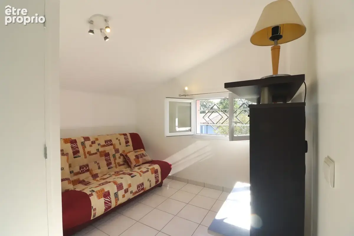 Maison familiale sur jolie parcelle végétalisée - photo 17
