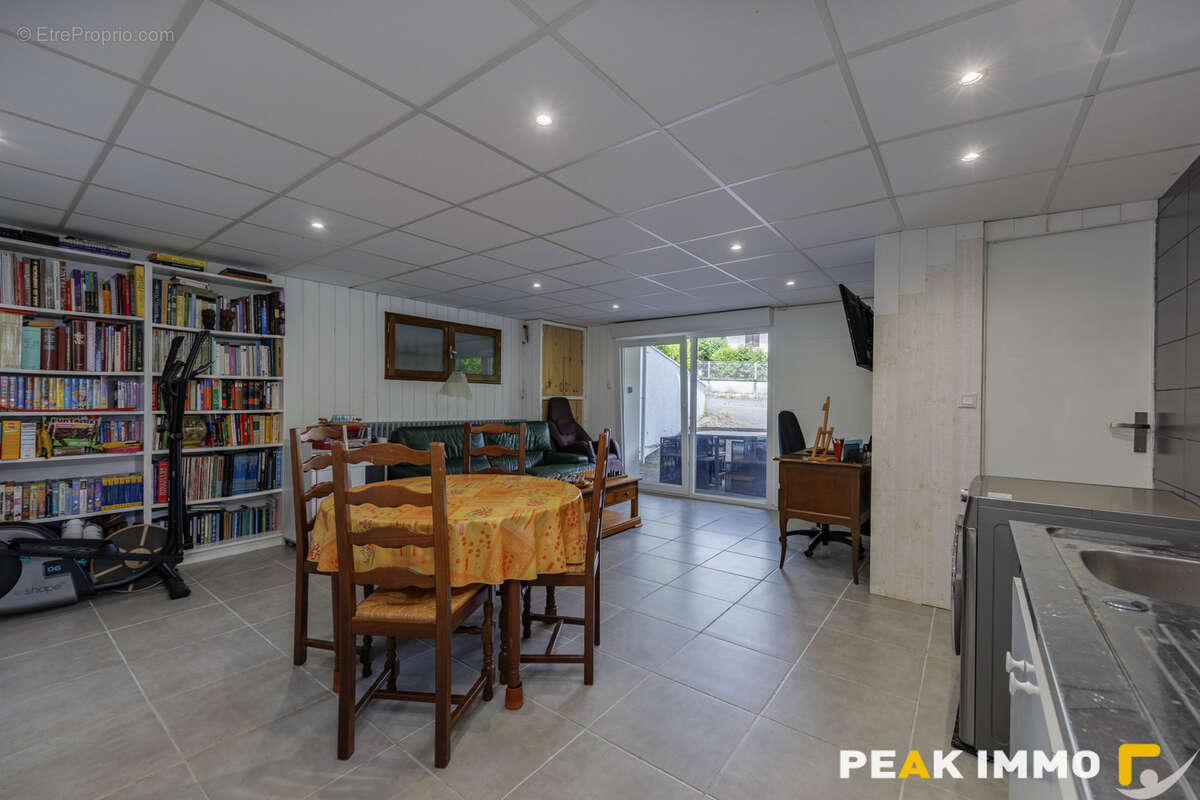 Maison - 150m2 - Terrain - 3223m2 - LA BALME DE SILLINGY - photo 18