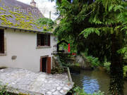 Maison à SAINT-BONNET-TRONCAIS