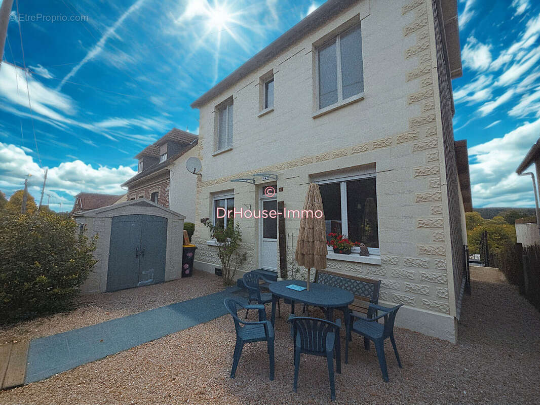 Maison à ARQUES-LA-BATAILLE