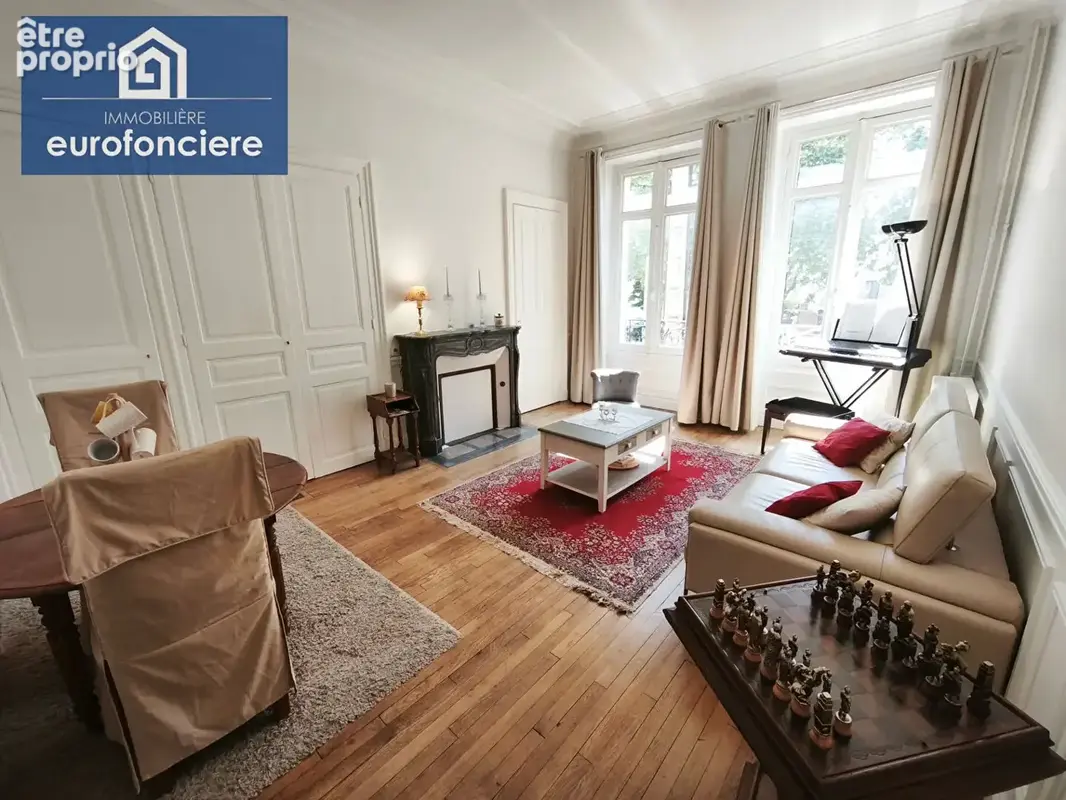 Appartement de charme 3 pièces à Troyes. - photo 2