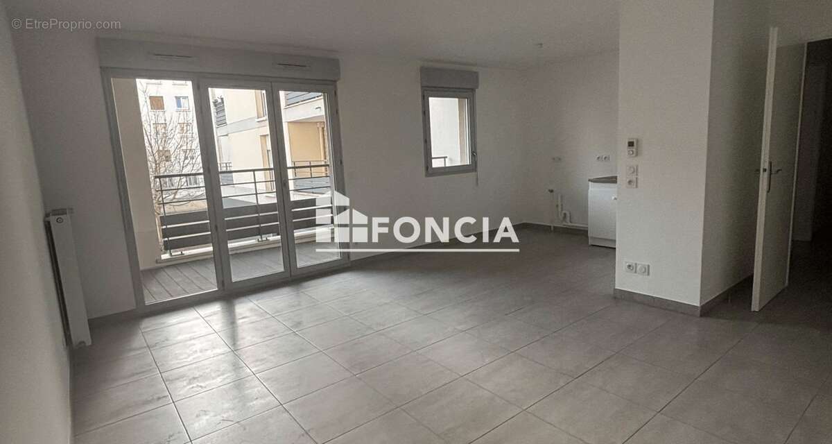 Appartement à JUVISY-SUR-ORGE