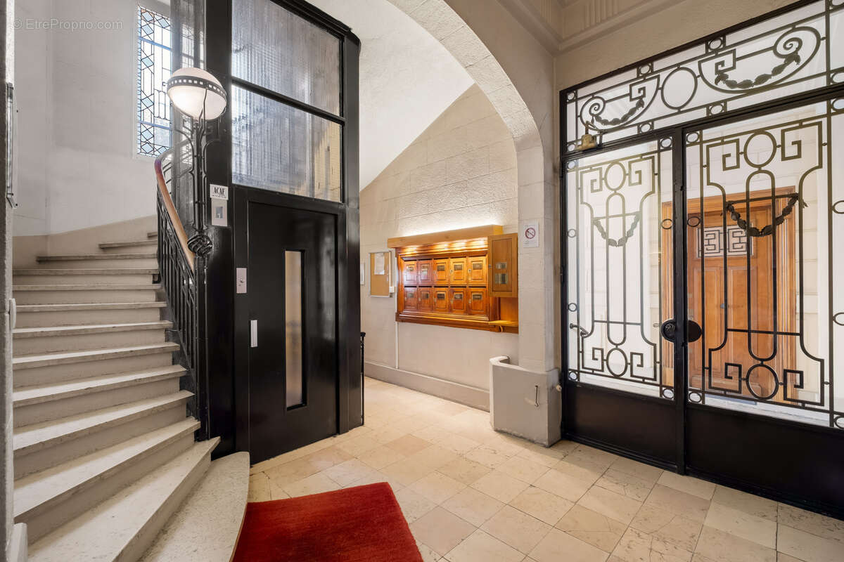 Appartement à LYON-6E