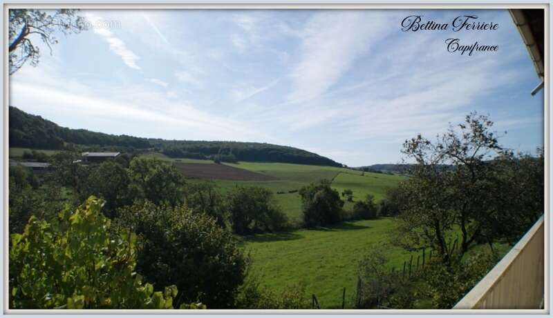 Maison à BOUX-SOUS-SALMAISE