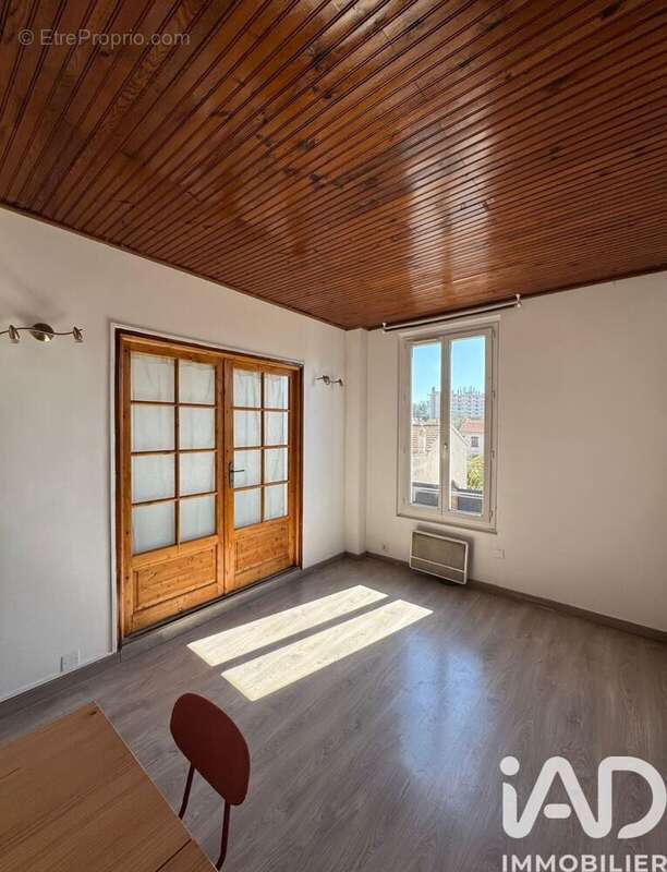 Photo 2 - Appartement à VILLEJUIF