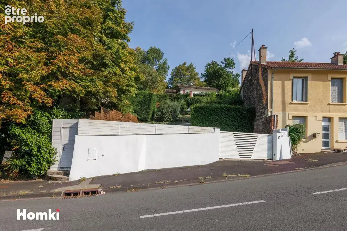 À vendre – Jolie maison familiale de 124 m2 sur les hauteurs de Royat - photo 20