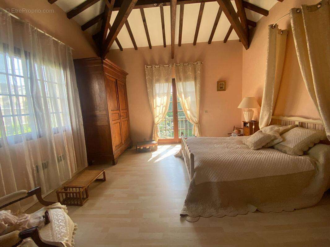 Maison à LE BOUSCAT