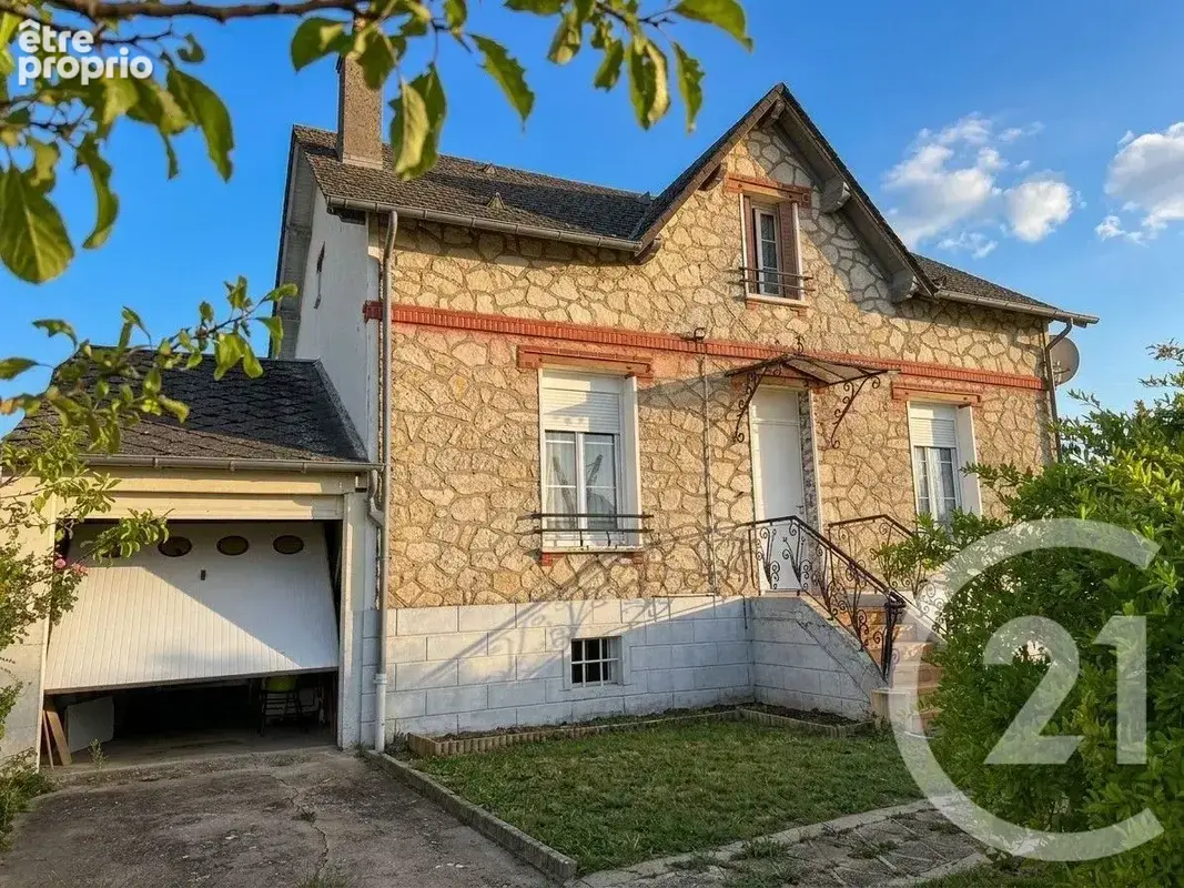 Maison 5 pièces 106 m² à vendre à La Charite-Sur-Loire (58400) - photo 14