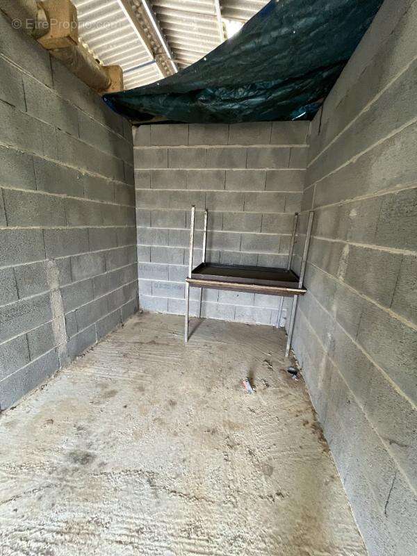 Maison à SAINT-PRIEST-LES-FOUGERES