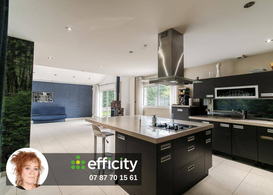 Maison à SAINT-ROMAIN-DE-JALIONAS