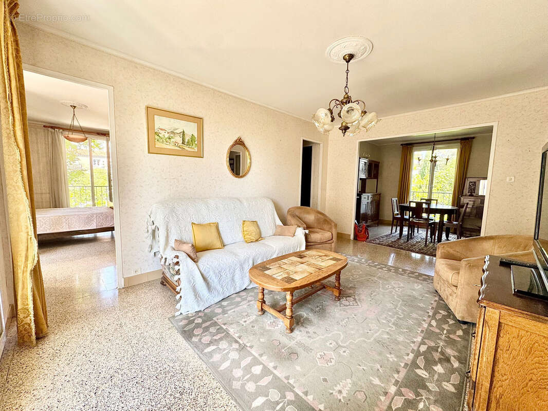 Appartement à AIX-EN-PROVENCE