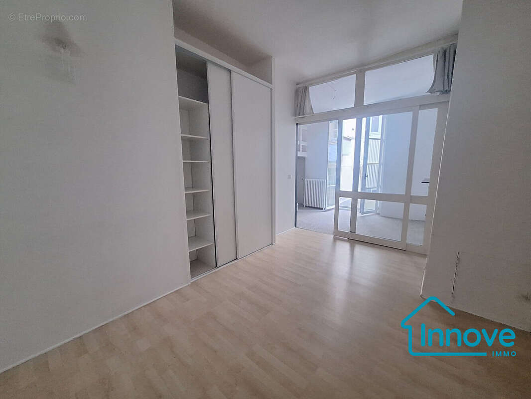 Appartement à VERSAILLES