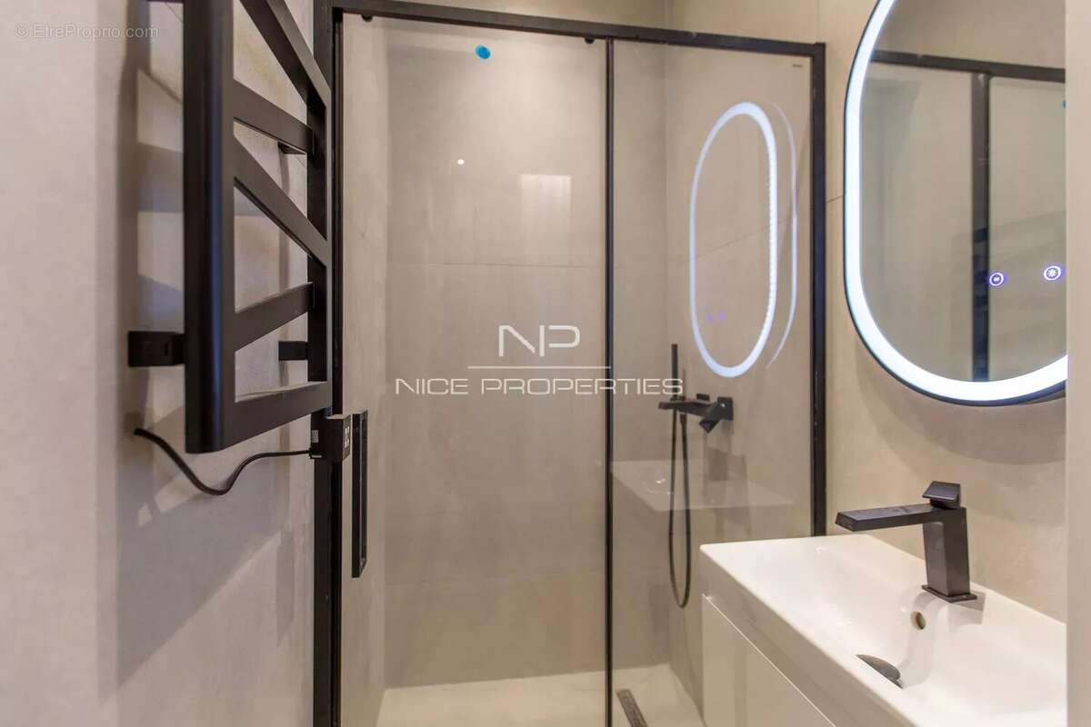 Appartement à VILLEFRANCHE-SUR-MER