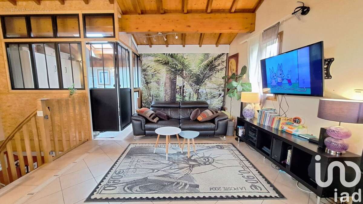 Photo 3 - Maison à SAINT-FORGEUX