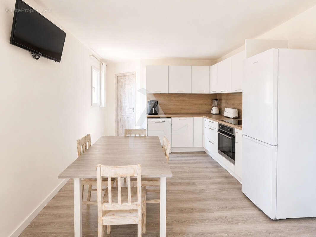 Appartement t2 de 61 m2 dans petite copropriété de charme à 20min de porto-vecchio - photo 10