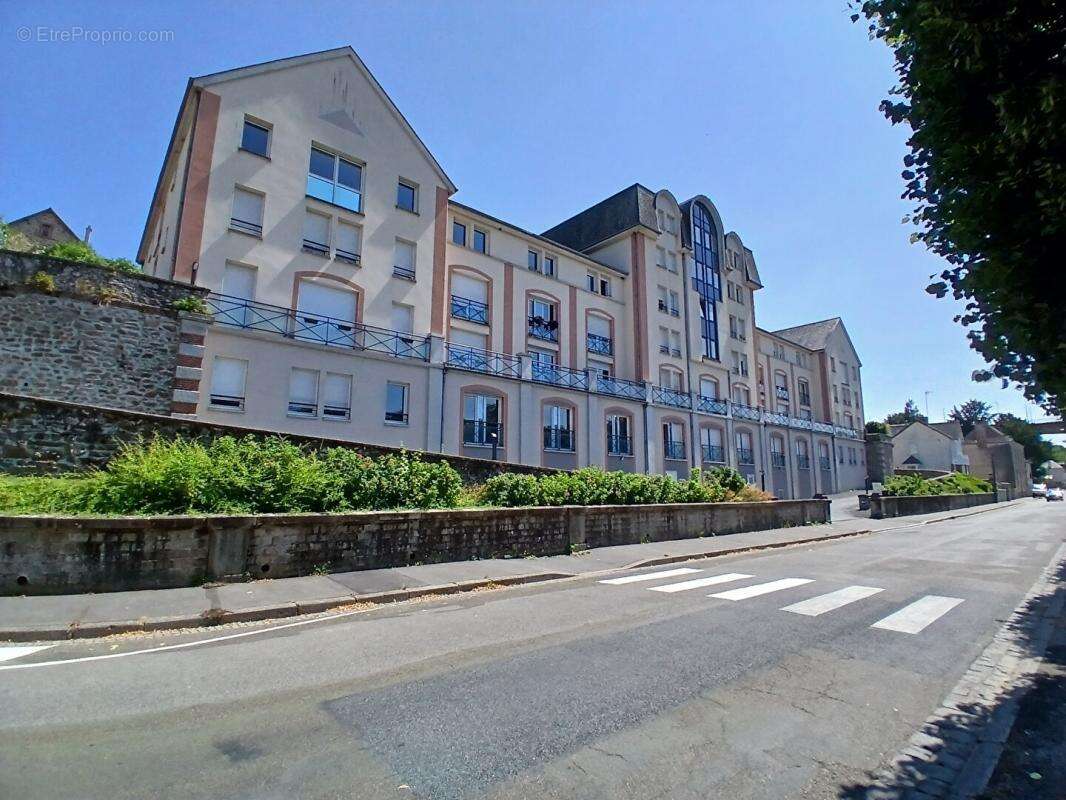 Duplex vue sur la Mayenne de 77.4 m2 - photo 2