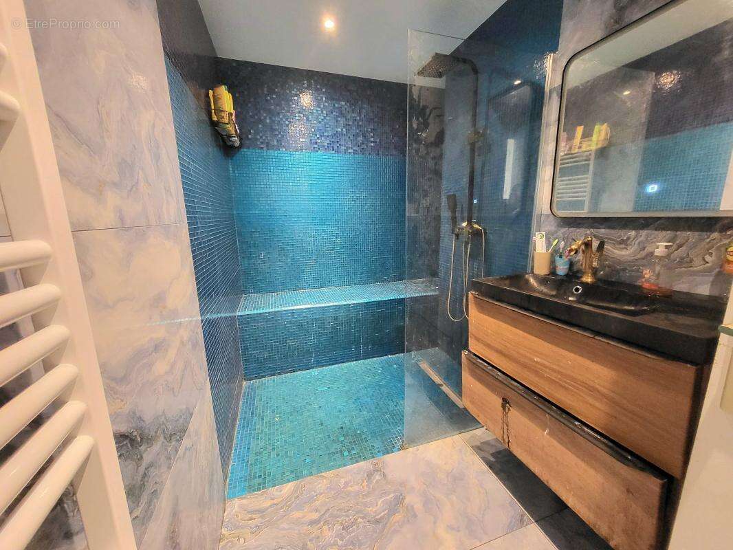 Maison à TOURRETTE-LEVENS