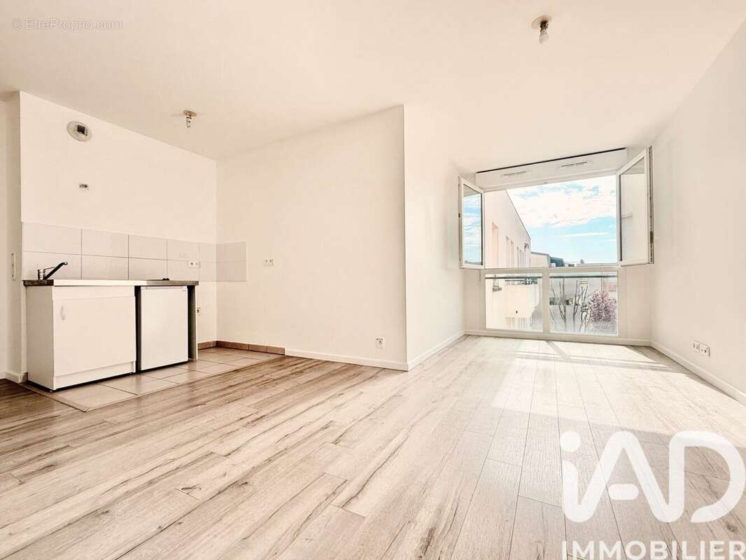 Appartement 31 m² à Drancy  - photo 5