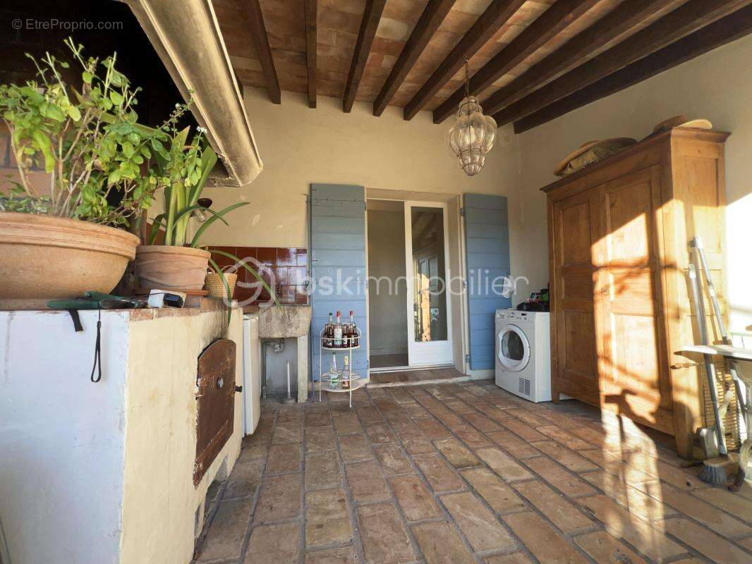 Maison à ROQUEBRUNE-SUR-ARGENS