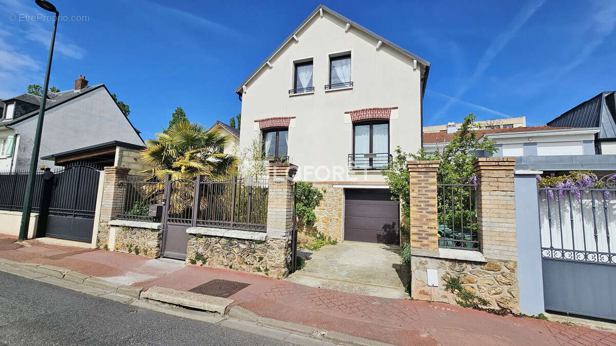 Maison à CLAMART