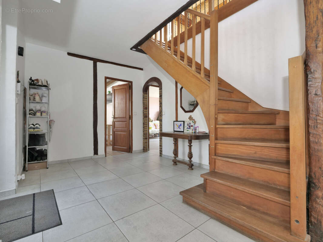 Maison à SIVRY-COURTRY