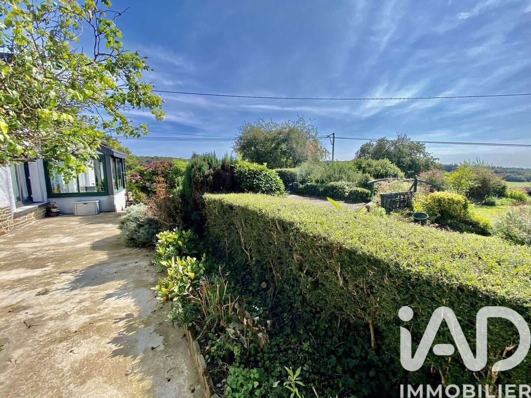 Photo 3 - Maison à PLUMIEUX