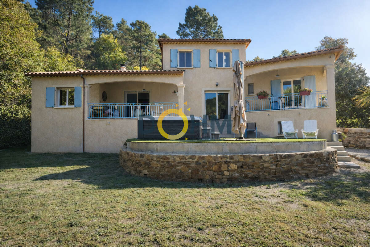 Maison à SENECHAS