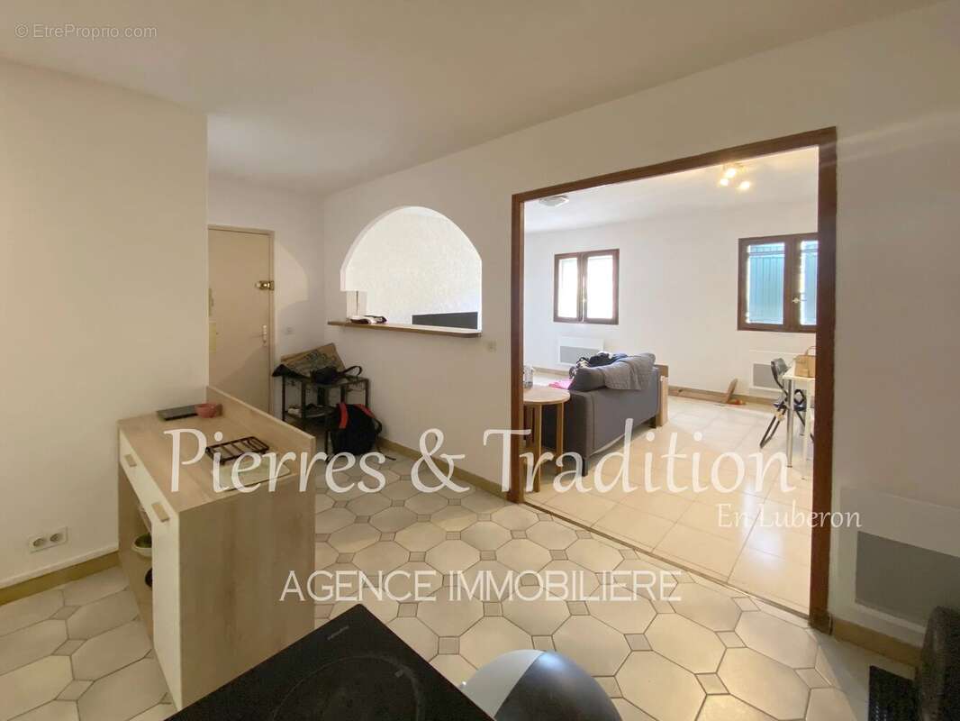 Appartement à APT