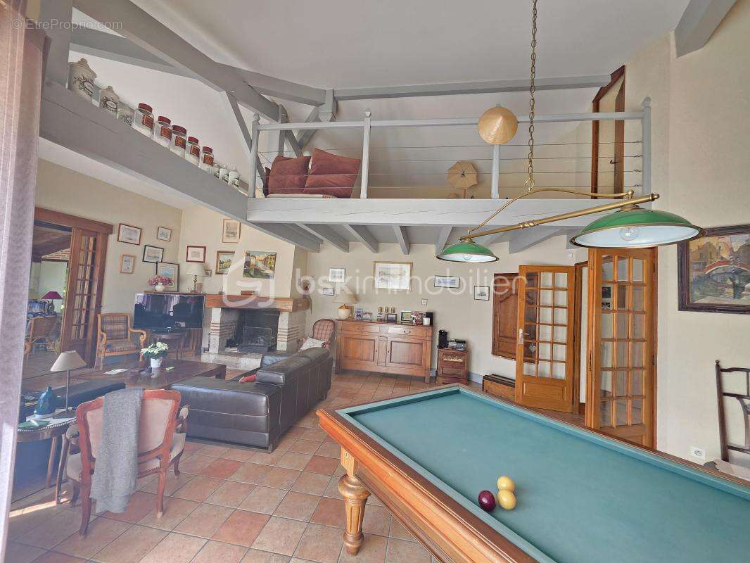 Maison à BRAX