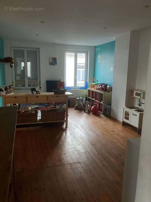 Centre-ville   250 m2   Terrasse   Stationnement - photo 19