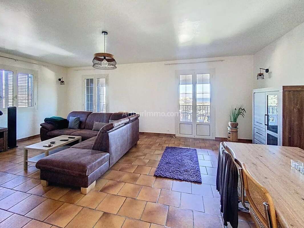 Appartement à CALVI