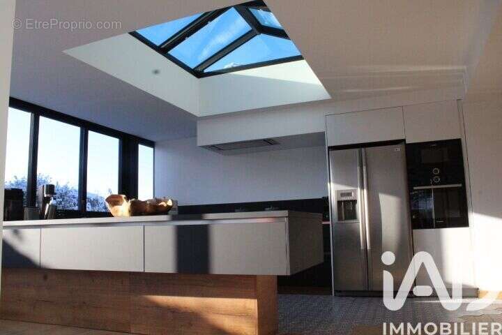 Photo 2 - Maison à LA CHAPELLE-REANVILLE