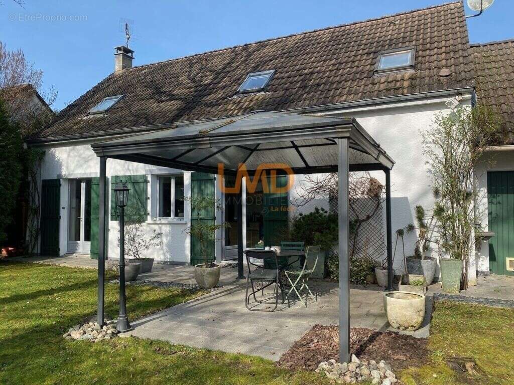 Maison à LE PLESSIS-TREVISE