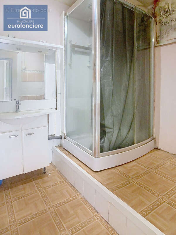 Maison à AIX-EN-OTHE