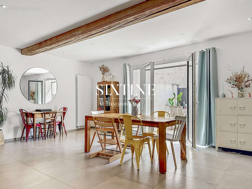 Maison 166 m² à Rillieux-La-Pape  - photo 7