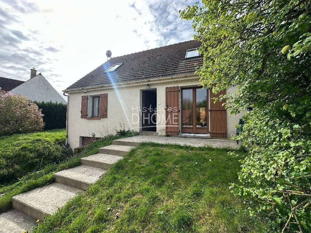 Maison à LA FERTE-GAUCHER