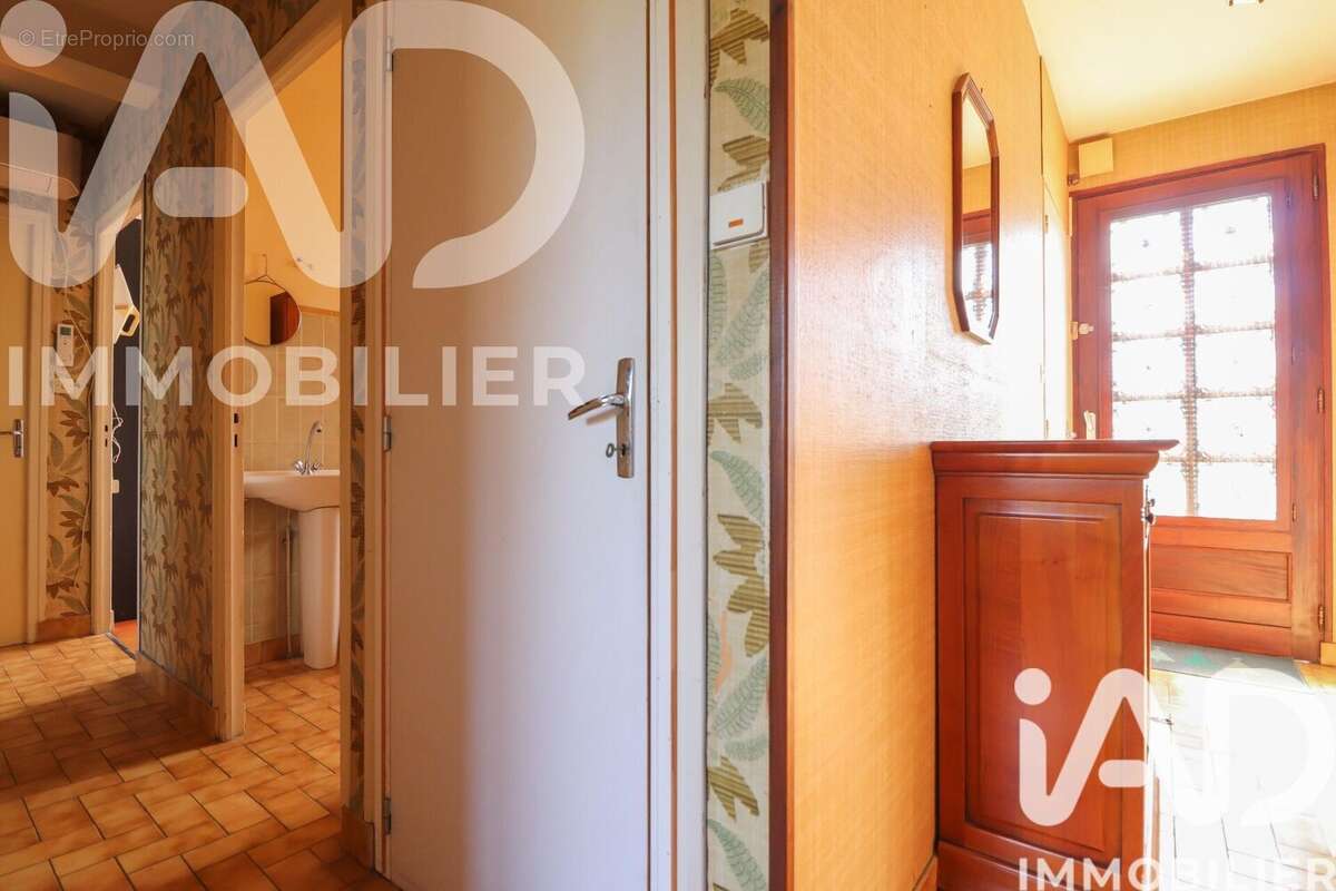 Maison 94 m² à Panazol  - photo 7