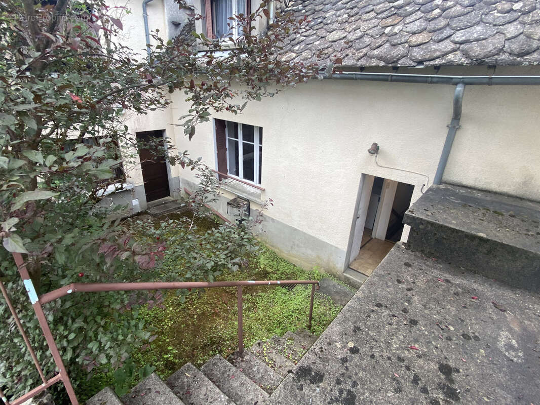 Ensemble immobilier - photo 8
