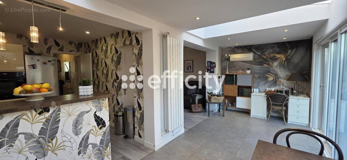 Maison à FACHES-THUMESNIL