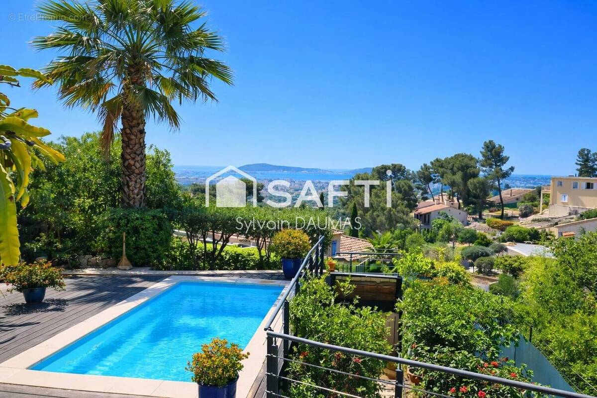 Photo 1 - Maison à TOULON