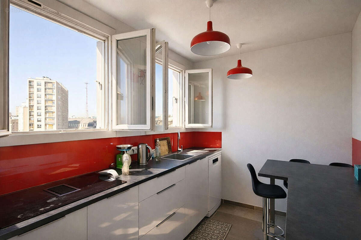 Appartement à PARIS-20E