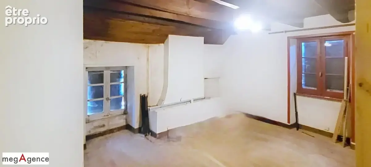 Maison en pierre à rénover avec sa grange à aménager - photo 15